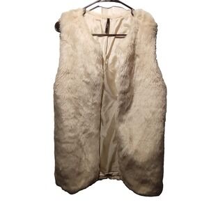 B-Sharp Womens Faux Fur Vest LARGE Round Neckline Barbiecore H54